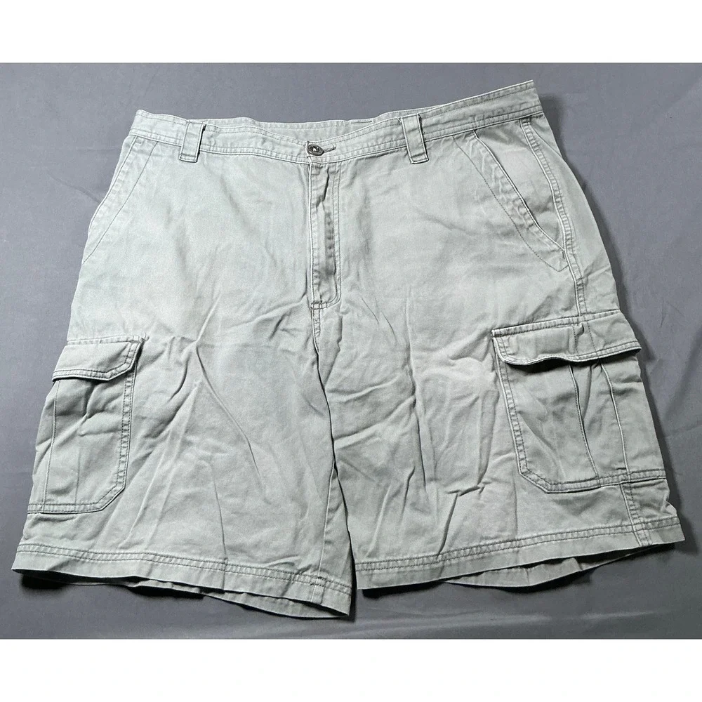 Columbia Mens Cargo Shorts 38 Sage Green Omni-Shade Cotton Canvas Hiking Utility